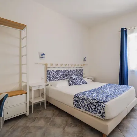 Controvento Bed and Breakfast Λα Μανταλένα