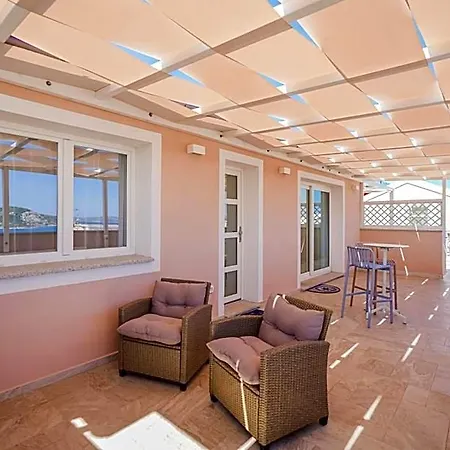 Controvento Bed and breakfast 4*